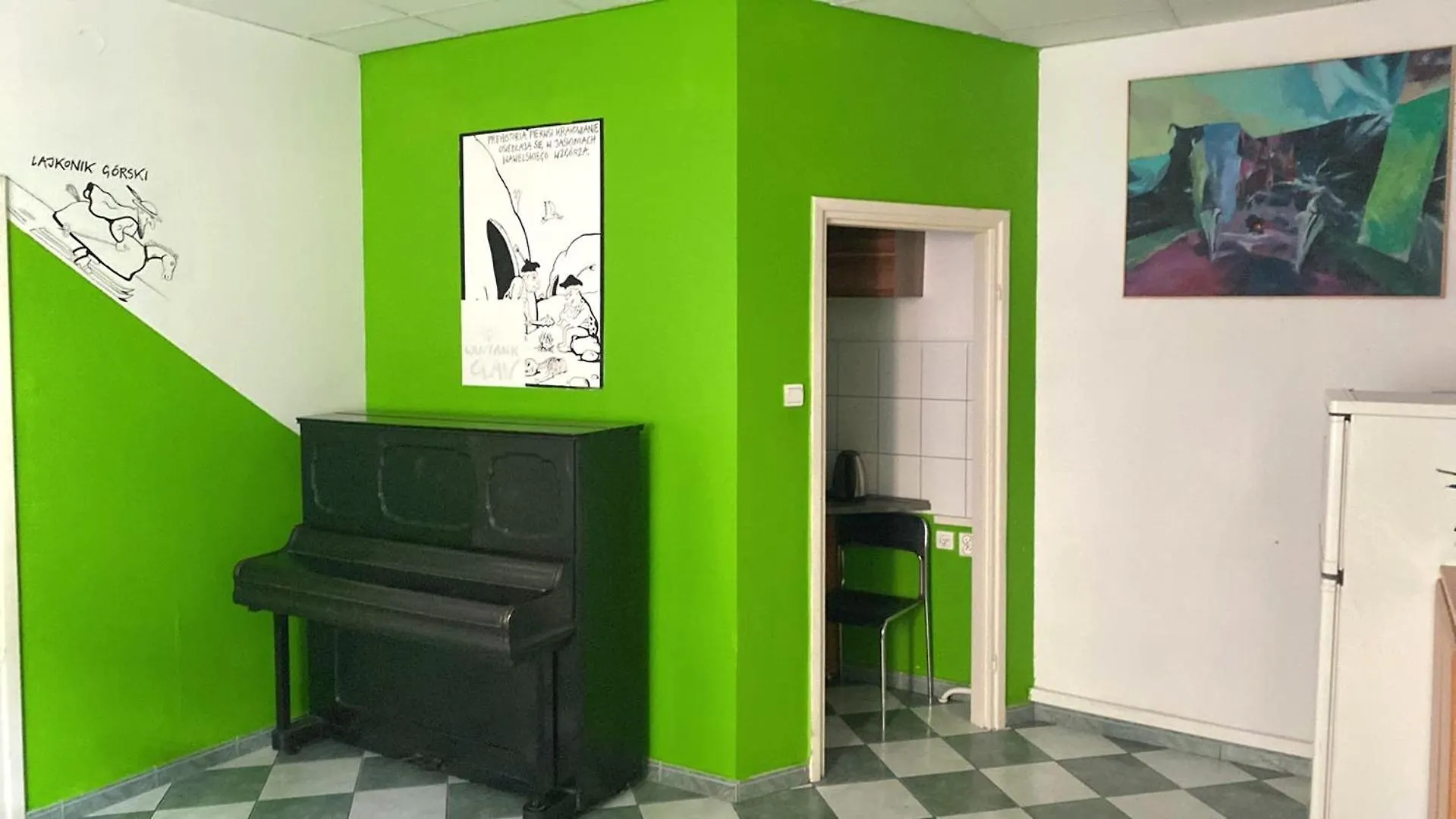 Spacious Apartment In Old Town Krakow Poland